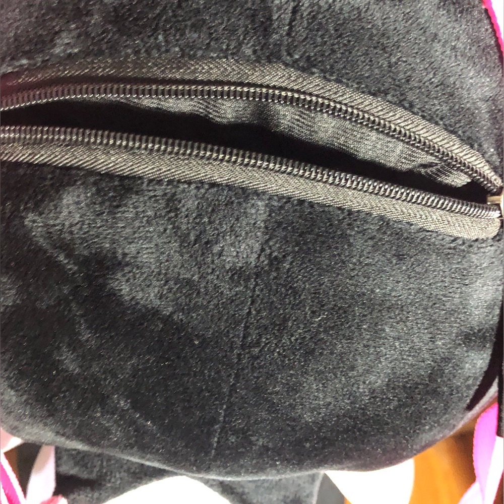 Kuromi Plush Backpack, featuring a zippered pouch and pink adjustable straps. - Picture 5 of 5
